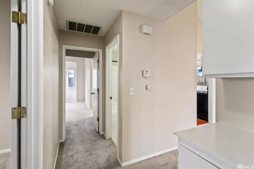 1687 Noreen, Sparks, Nevada 89434, 3 Bedrooms Bedrooms, ,2 BathroomsBathrooms,Residential,Residential,Noreen,250001587