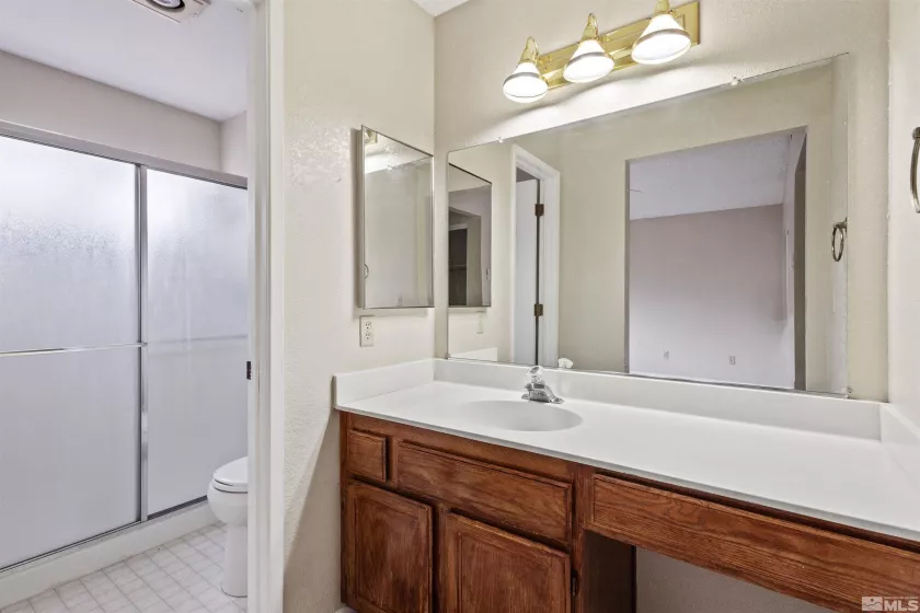 1687 Noreen, Sparks, Nevada 89434, 3 Bedrooms Bedrooms, ,2 BathroomsBathrooms,Residential,Residential,Noreen,250001587