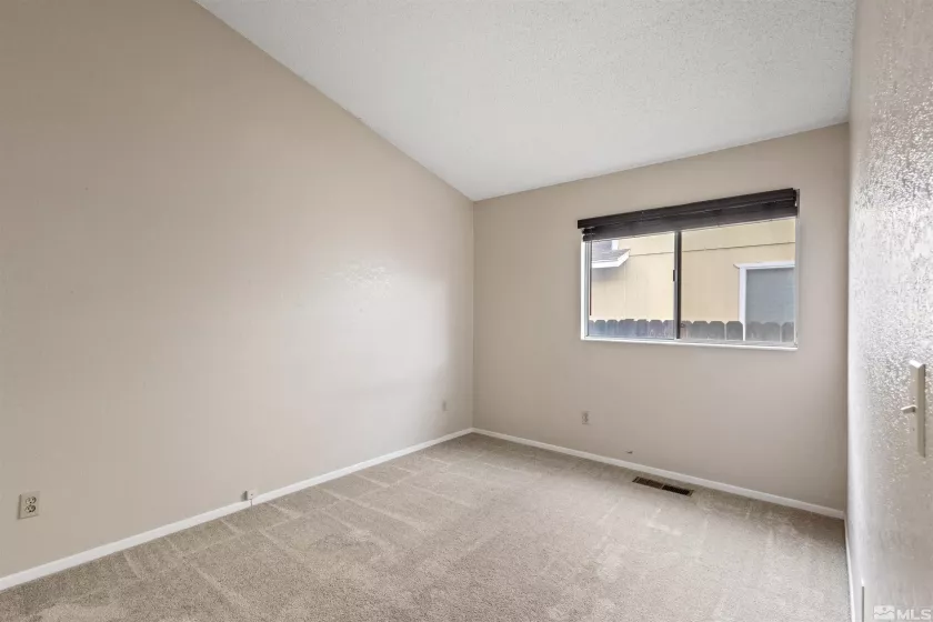1687 Noreen, Sparks, Nevada 89434, 3 Bedrooms Bedrooms, ,2 BathroomsBathrooms,Residential,Residential,Noreen,250001587
