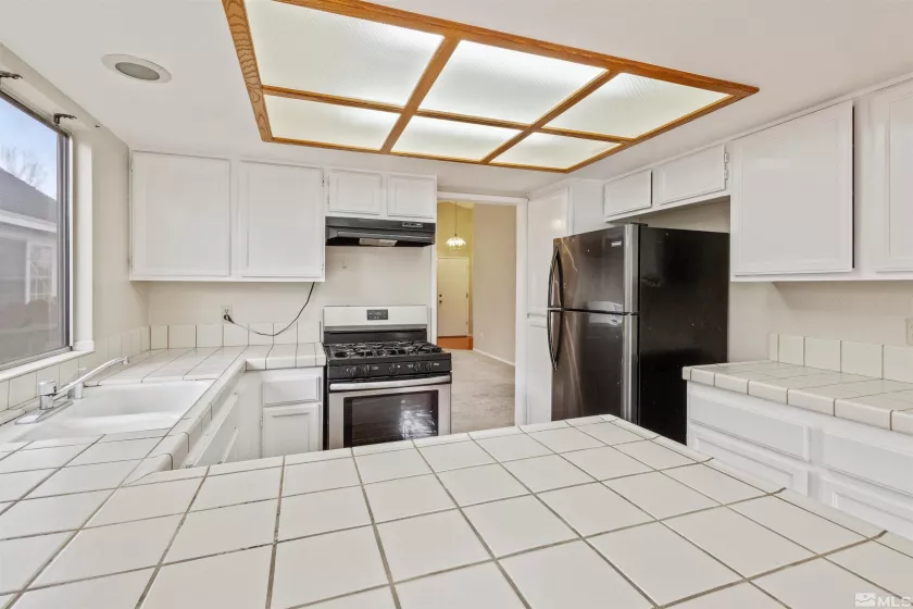 1687 Noreen, Sparks, Nevada 89434, 3 Bedrooms Bedrooms, ,2 BathroomsBathrooms,Residential,Residential,Noreen,250001587