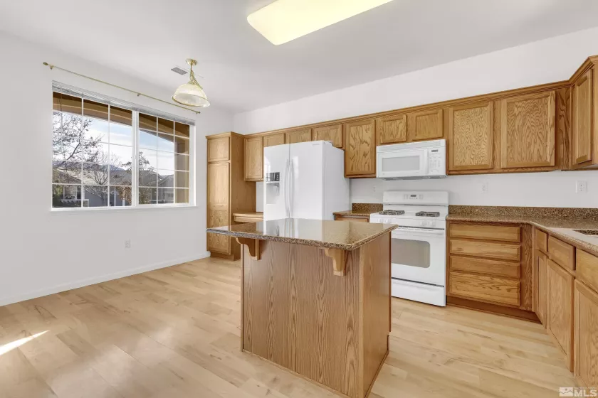 706 Dornoch, Dayton, Nevada 89403, 3 Bedrooms Bedrooms, ,2 BathroomsBathrooms,Residential,Residential,Dornoch,240015445