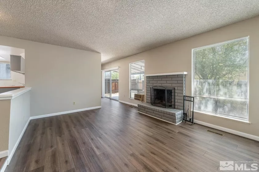 2165 Capurro, Sparks, Nevada 89431, 3 Bedrooms Bedrooms, ,2 BathroomsBathrooms,Residential,Residential,Capurro,250005216