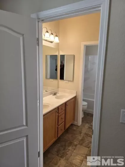 18 Majestic Oak, Dayton, Nevada 89403, 4 Bedrooms Bedrooms, ,3 BathroomsBathrooms,Residential,Residential,Majestic Oak,250002514