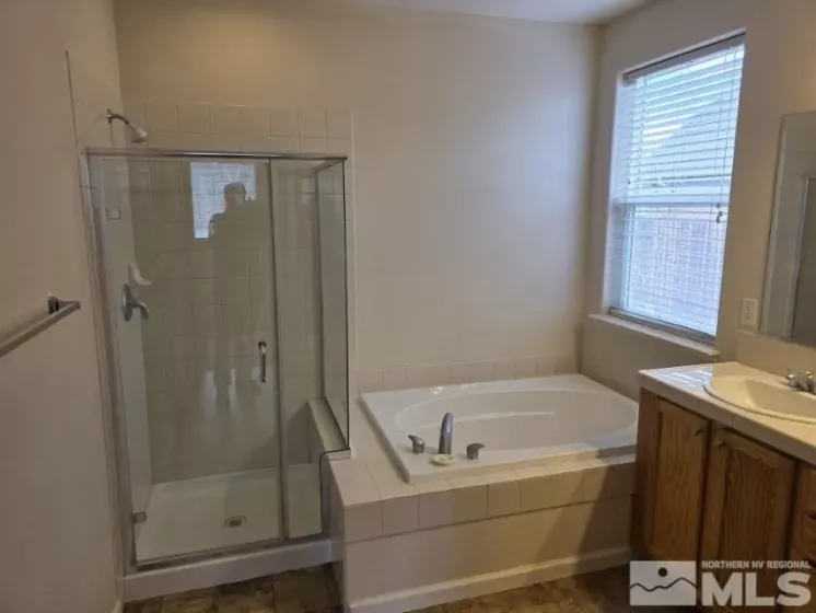 18 Majestic Oak, Dayton, Nevada 89403, 4 Bedrooms Bedrooms, ,3 BathroomsBathrooms,Residential,Residential,Majestic Oak,250002514