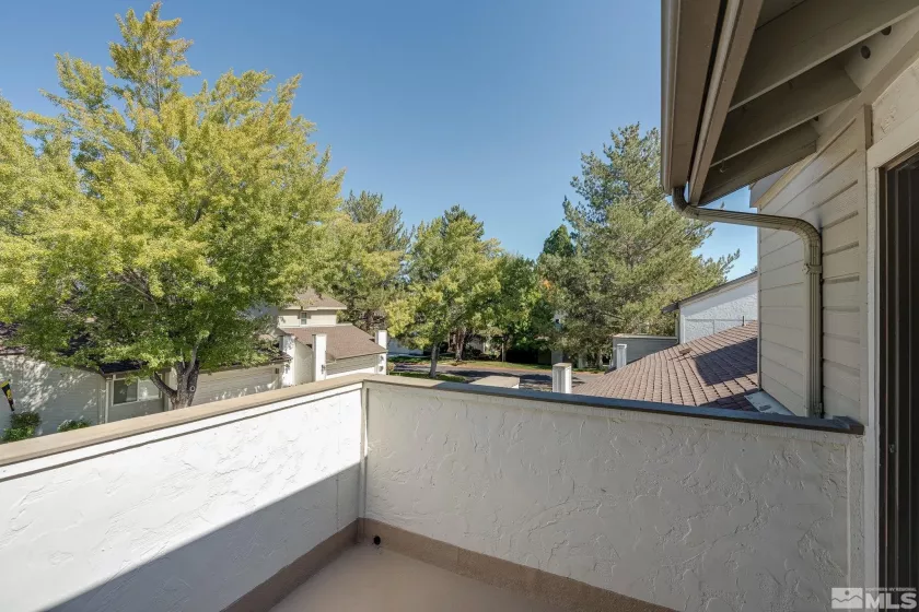 460 Shady Lane, Reno, Nevada 89509, 2 Bedrooms Bedrooms, ,3 BathroomsBathrooms,Residential,Residential,Shady Lane,250001698