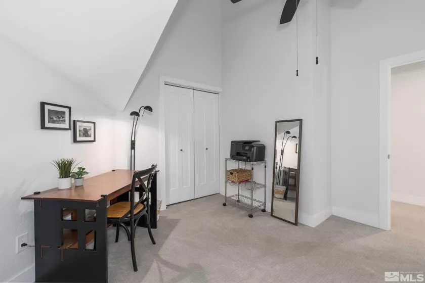 460 Shady Lane, Reno, Nevada 89509, 2 Bedrooms Bedrooms, ,3 BathroomsBathrooms,Residential,Residential,Shady Lane,250001698