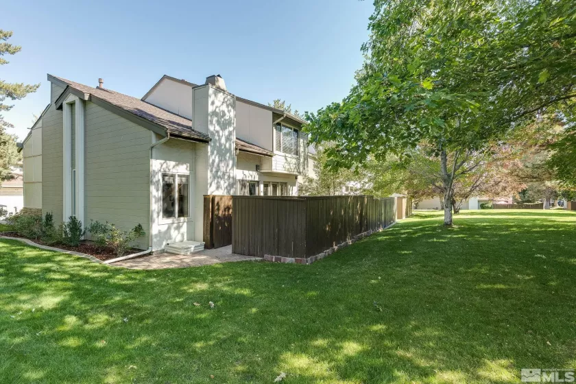 460 Shady Lane, Reno, Nevada 89509, 2 Bedrooms Bedrooms, ,3 BathroomsBathrooms,Residential,Residential,Shady Lane,250001698