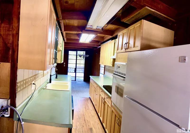 712 Lakeview, Zephyr Cove, Nevada 89448, 3 Bedrooms Bedrooms, ,2 BathroomsBathrooms,Residential,Residential,Lakeview,250000997