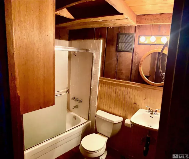 712 Lakeview, Zephyr Cove, Nevada 89448, 3 Bedrooms Bedrooms, ,2 BathroomsBathrooms,Residential,Residential,Lakeview,250000997
