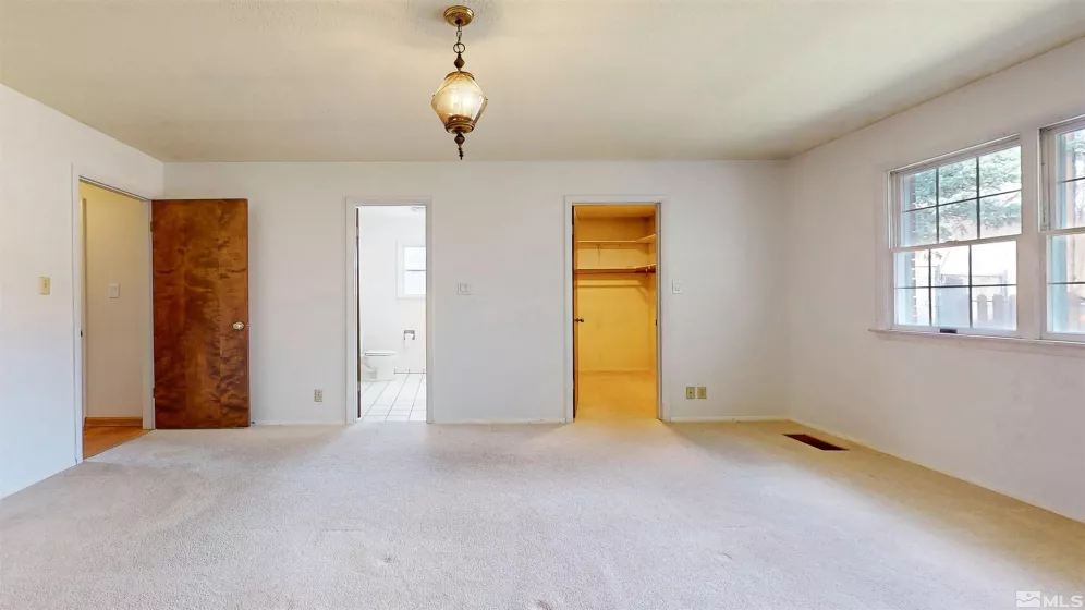 250 National, Winnemucca, Nevada 89445, 5 Bedrooms Bedrooms, ,3 BathroomsBathrooms,Residential,Residential,National,250004420