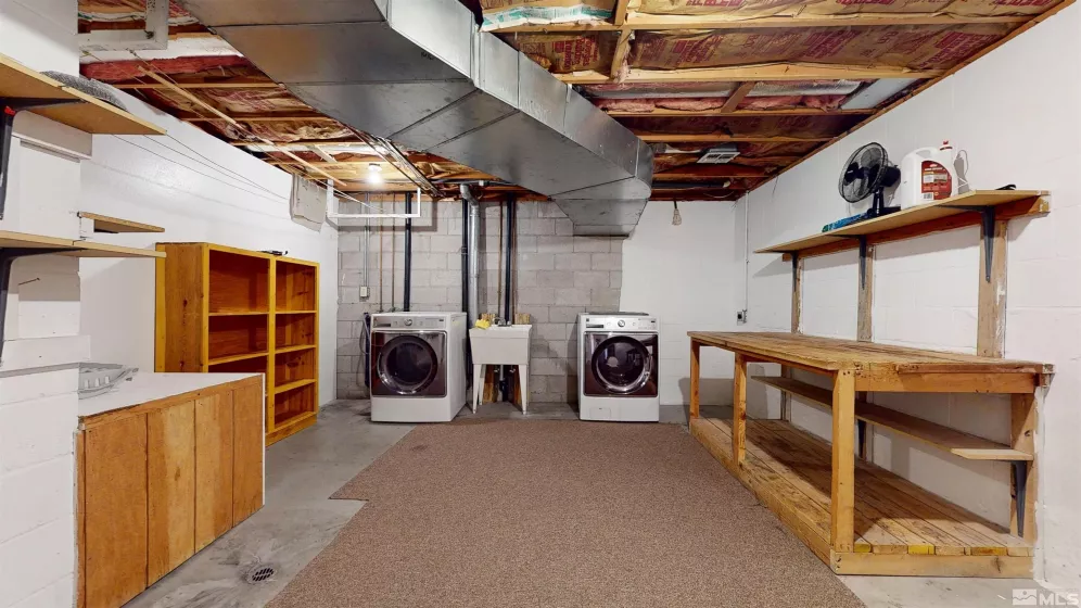 250 National, Winnemucca, Nevada 89445, 5 Bedrooms Bedrooms, ,3 BathroomsBathrooms,Residential,Residential,National,250004420