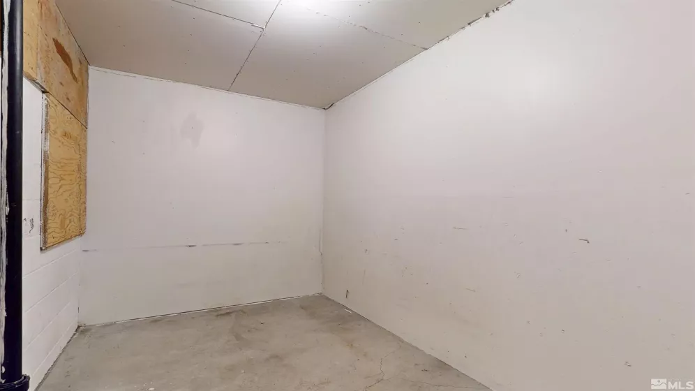 250 National, Winnemucca, Nevada 89445, 5 Bedrooms Bedrooms, ,3 BathroomsBathrooms,Residential,Residential,National,250004420