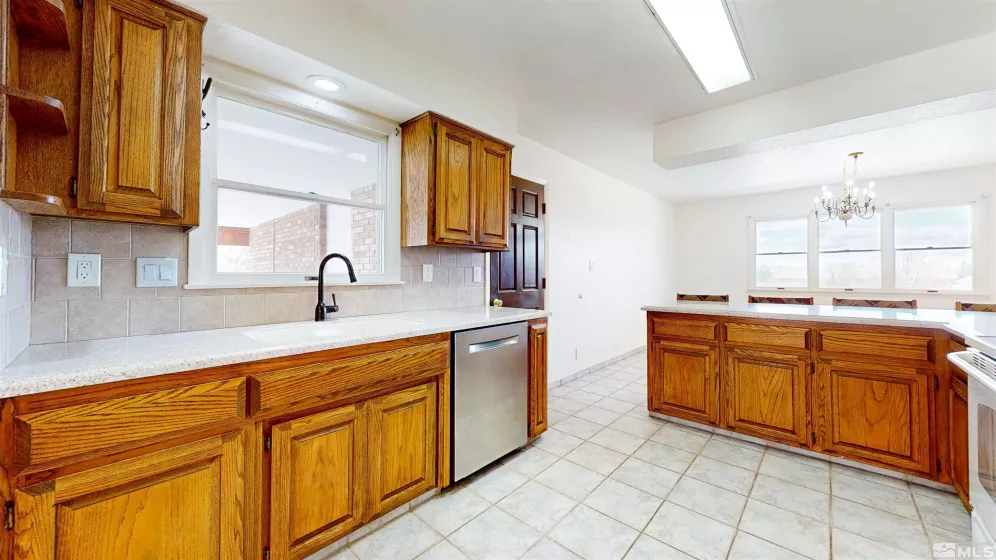 250 National, Winnemucca, Nevada 89445, 5 Bedrooms Bedrooms, ,3 BathroomsBathrooms,Residential,Residential,National,250004420