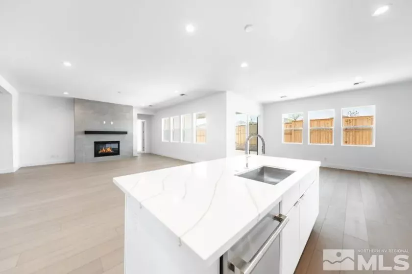 7311 American Queen, Sparks, Nevada 89436, 4 Bedrooms Bedrooms, ,4 BathroomsBathrooms,Residential,Residential,American Queen,250003439