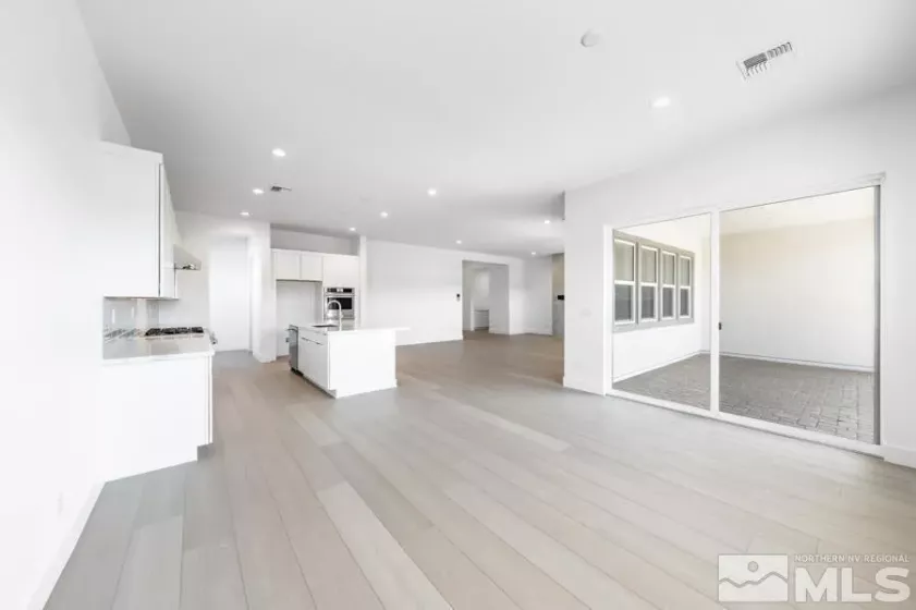 7311 American Queen, Sparks, Nevada 89436, 4 Bedrooms Bedrooms, ,4 BathroomsBathrooms,Residential,Residential,American Queen,250003439