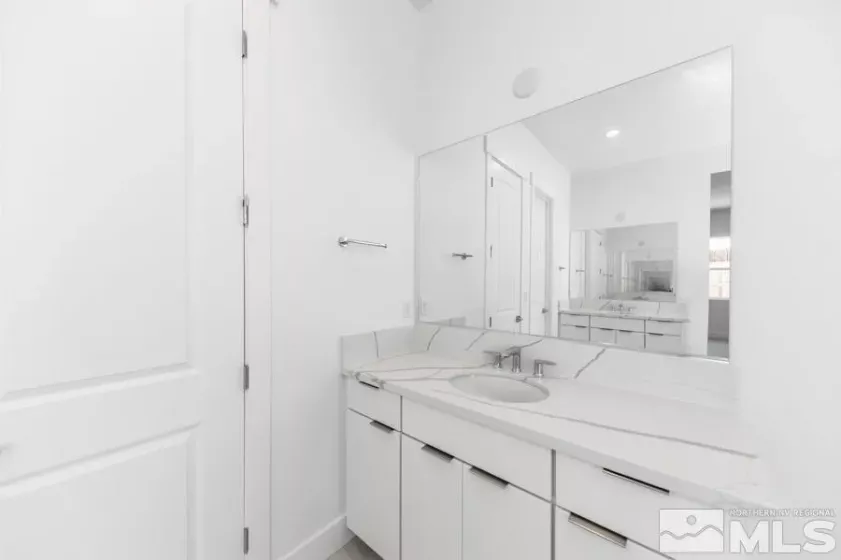 7311 American Queen, Sparks, Nevada 89436, 4 Bedrooms Bedrooms, ,4 BathroomsBathrooms,Residential,Residential,American Queen,250003439