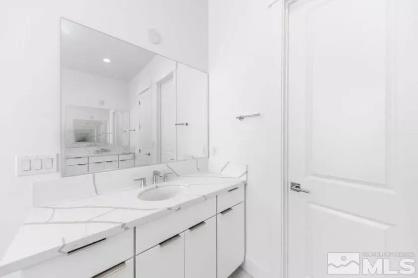 7311 American Queen, Sparks, Nevada 89436, 4 Bedrooms Bedrooms, ,4 BathroomsBathrooms,Residential,Residential,American Queen,250003439