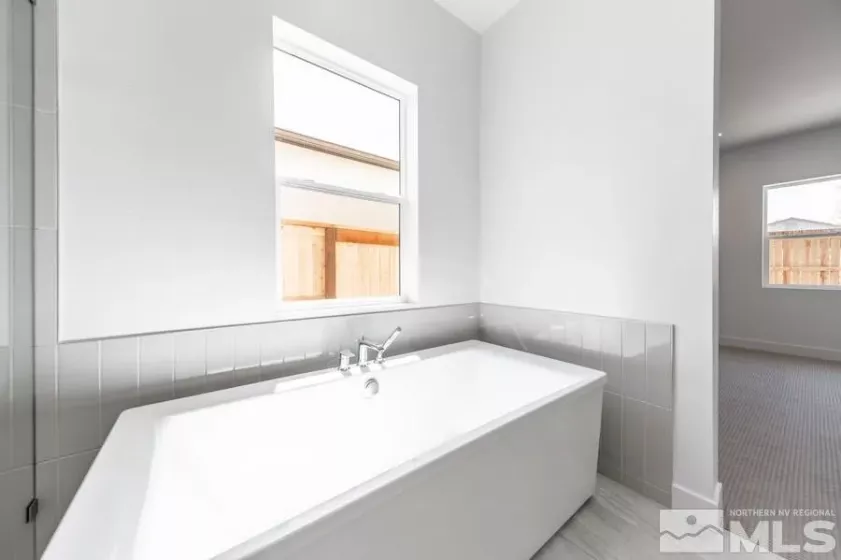 7311 American Queen, Sparks, Nevada 89436, 4 Bedrooms Bedrooms, ,4 BathroomsBathrooms,Residential,Residential,American Queen,250003439