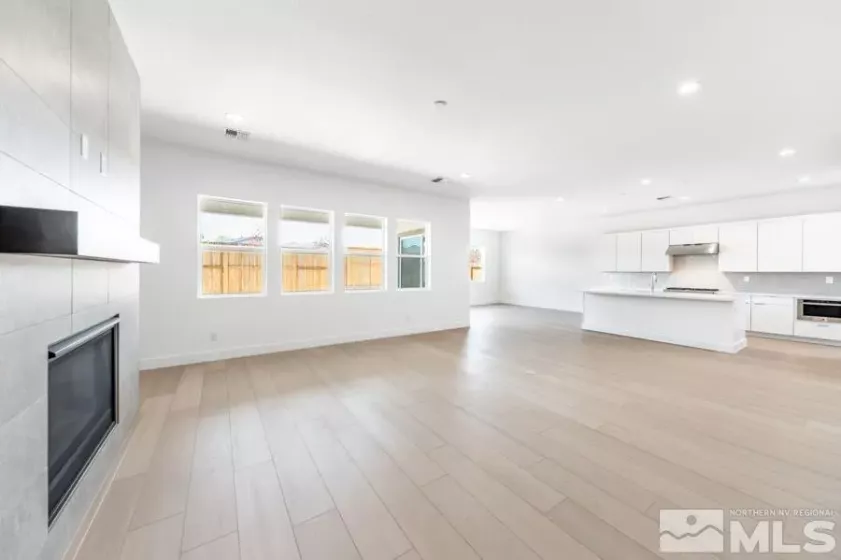 7311 American Queen, Sparks, Nevada 89436, 4 Bedrooms Bedrooms, ,4 BathroomsBathrooms,Residential,Residential,American Queen,250003439