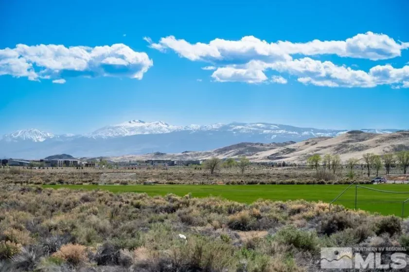 1551 Evangeline, Sparks, Nevada 89436, 4 Bedrooms Bedrooms, ,4 BathroomsBathrooms,Residential,Residential,Evangeline,250002748
