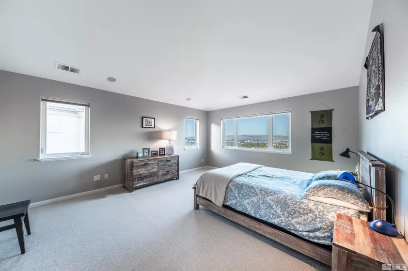 4700 Aberfeldy, Reno, Nevada 89519, 3 Bedrooms Bedrooms, ,3 BathroomsBathrooms,Residential,Residential,Aberfeldy,250005241