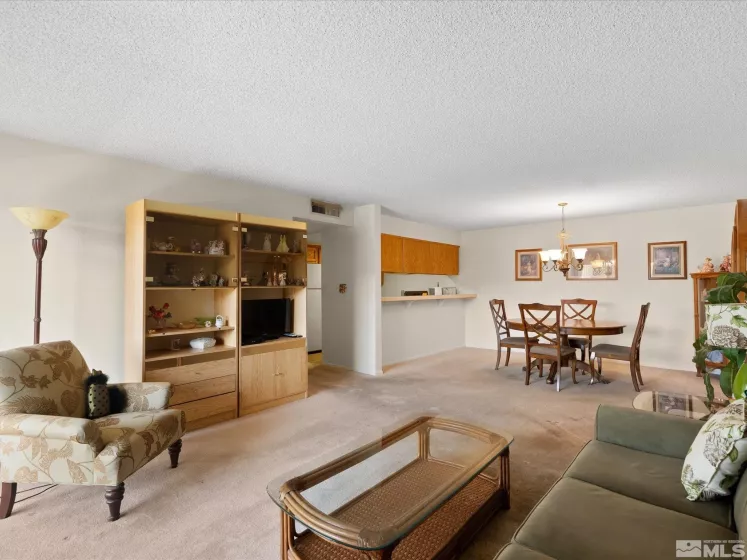 2845 Idlewild, Reno, Nevada 89509, 2 Bedrooms Bedrooms, ,1 BathroomBathrooms,Residential,Residential,Idlewild,250004111