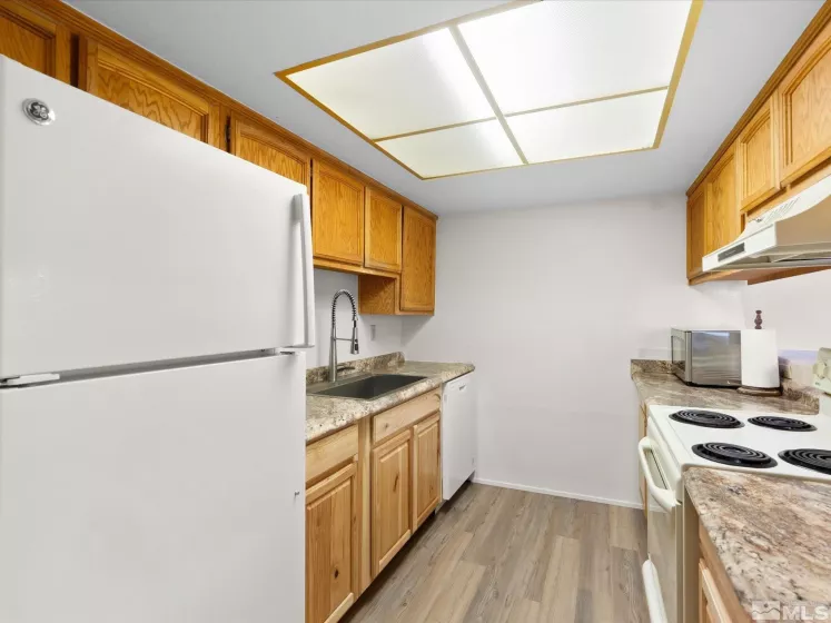 2845 Idlewild, Reno, Nevada 89509, 2 Bedrooms Bedrooms, ,1 BathroomBathrooms,Residential,Residential,Idlewild,250004111