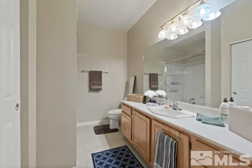900 Meadows, Reno, Nevada 89521, 2 Bedrooms Bedrooms, ,2 BathroomsBathrooms,Residential,Residential,Meadows,250005422