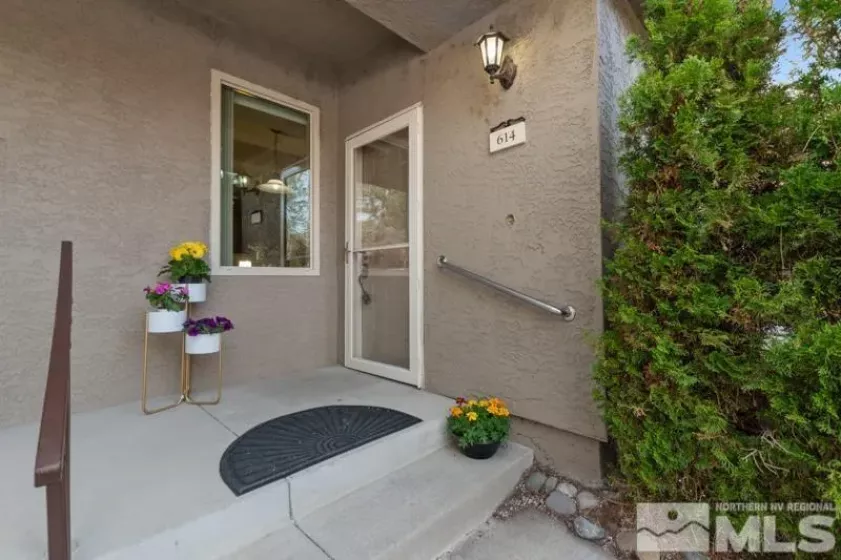 900 Meadows, Reno, Nevada 89521, 2 Bedrooms Bedrooms, ,2 BathroomsBathrooms,Residential,Residential,Meadows,250005422