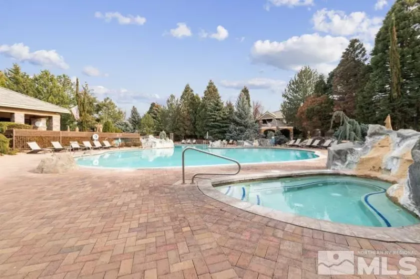 900 Meadows, Reno, Nevada 89521, 2 Bedrooms Bedrooms, ,2 BathroomsBathrooms,Residential,Residential,Meadows,250005422