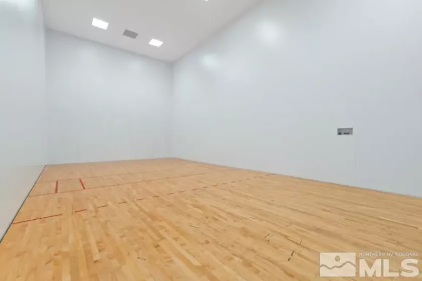 900 Meadows, Reno, Nevada 89521, 2 Bedrooms Bedrooms, ,2 BathroomsBathrooms,Residential,Residential,Meadows,250005422