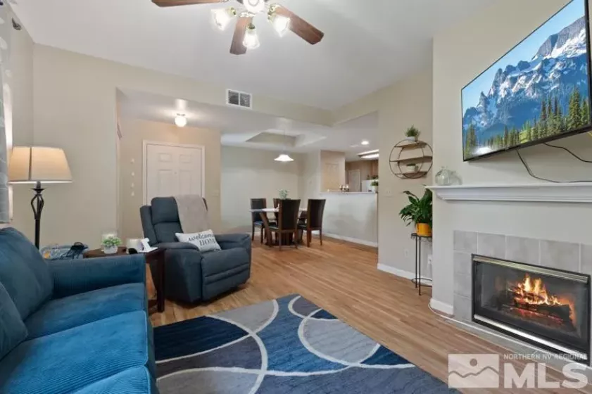 900 Meadows, Reno, Nevada 89521, 2 Bedrooms Bedrooms, ,2 BathroomsBathrooms,Residential,Residential,Meadows,250005422