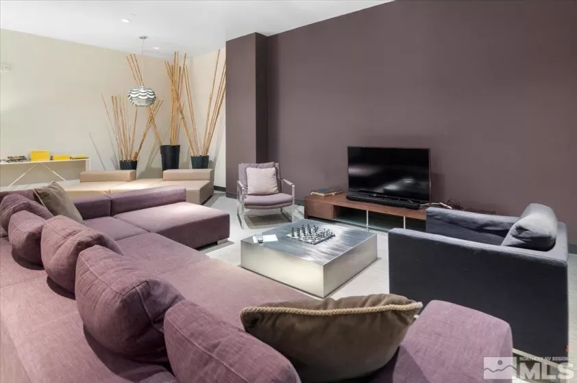 255 Sierra, Reno, Nevada 89501, 2 Bedrooms Bedrooms, ,3 BathroomsBathrooms,Residential,Residential,Sierra,250002650