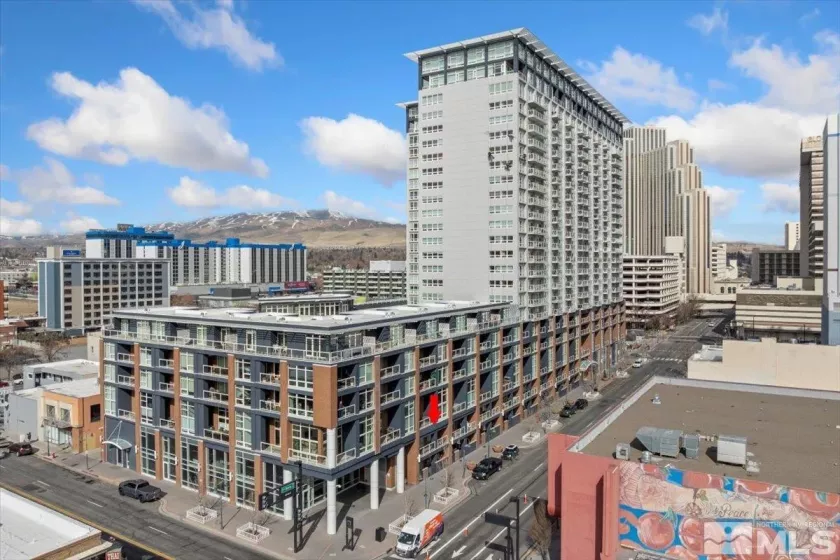 255 Sierra, Reno, Nevada 89501, 2 Bedrooms Bedrooms, ,3 BathroomsBathrooms,Residential,Residential,Sierra,250002650