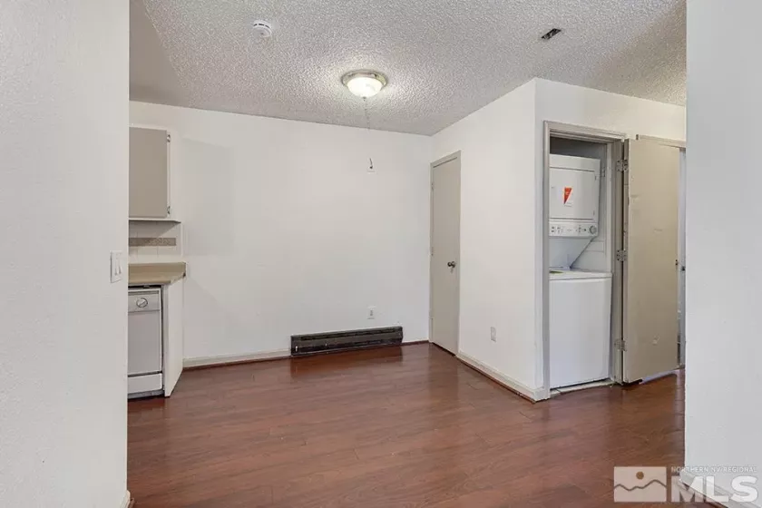 2375 Tripp, Reno, Nevada 89512, 2 Bedrooms Bedrooms, ,2 BathroomsBathrooms,Residential,Residential,Tripp,250001800