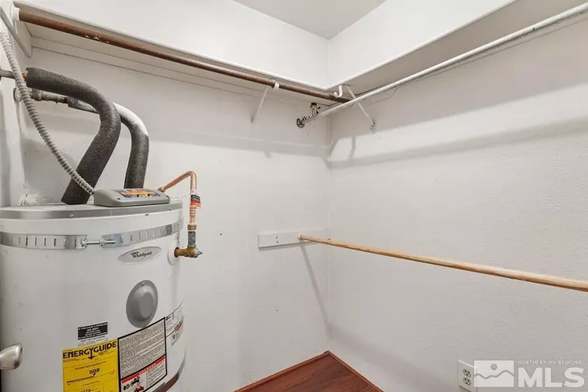 2375 Tripp, Reno, Nevada 89512, 2 Bedrooms Bedrooms, ,2 BathroomsBathrooms,Residential,Residential,Tripp,250001800