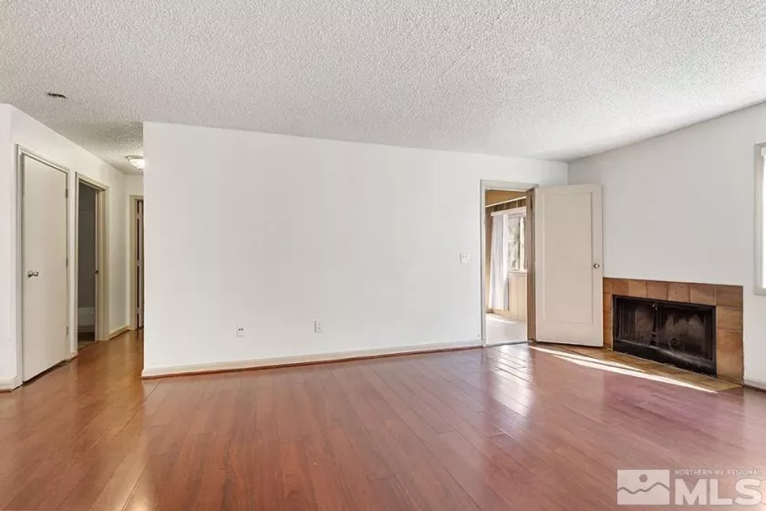 2375 Tripp, Reno, Nevada 89512, 2 Bedrooms Bedrooms, ,2 BathroomsBathrooms,Residential,Residential,Tripp,250001800