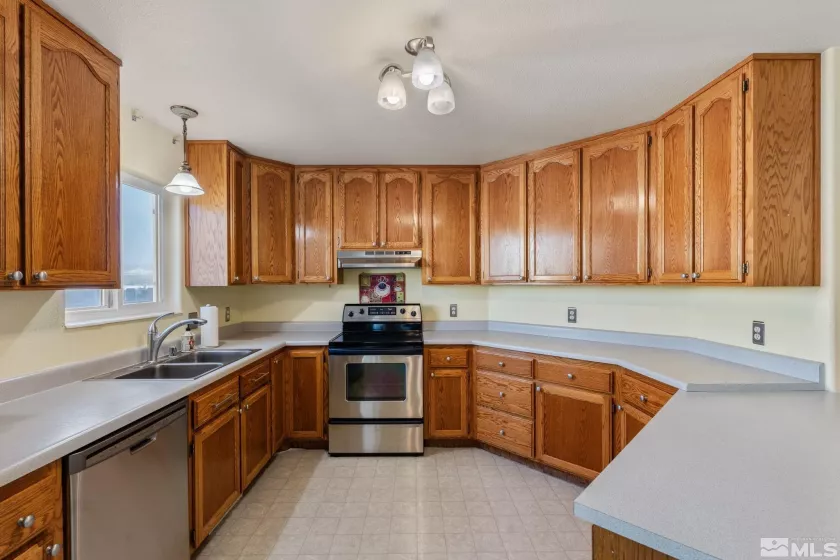 15 California, Yerington, Nevada 89447, 3 Bedrooms Bedrooms, ,2 BathroomsBathrooms,Residential,Residential,California,250000390