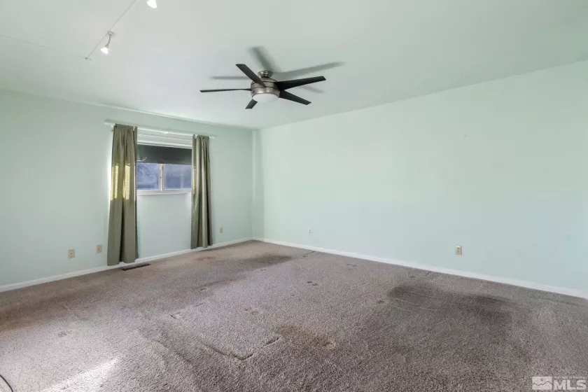 15 California, Yerington, Nevada 89447, 3 Bedrooms Bedrooms, ,2 BathroomsBathrooms,Residential,Residential,California,250000390
