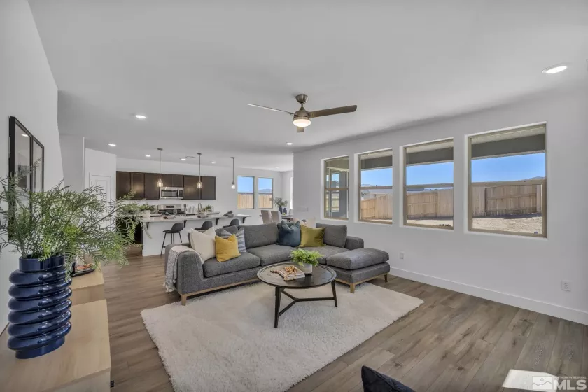 475 Solaris, Carson City, Nevada 89705, 3 Bedrooms Bedrooms, ,3 BathroomsBathrooms,Residential,Residential,Solaris,250001187