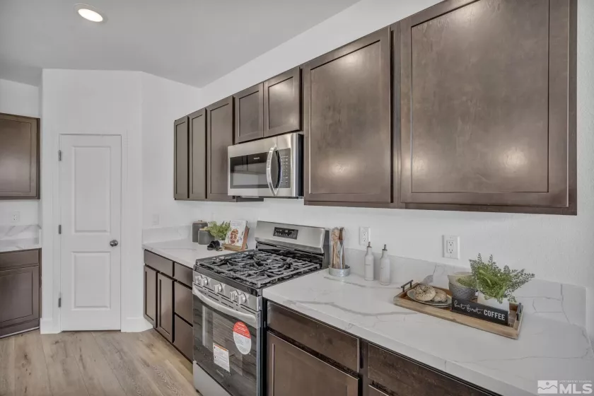 475 Solaris, Carson City, Nevada 89705, 3 Bedrooms Bedrooms, ,3 BathroomsBathrooms,Residential,Residential,Solaris,250001187