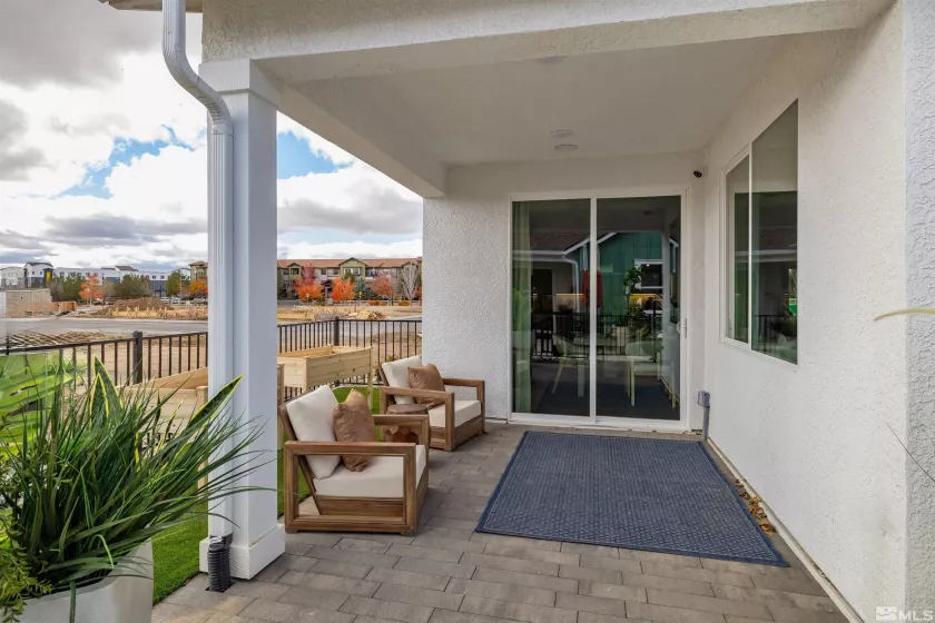 284 Arlis, Sparks, Nevada 89441, 2 Bedrooms Bedrooms, ,2 BathroomsBathrooms,Residential,Residential,Arlis,240015361