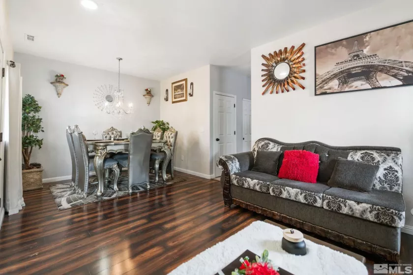 9660 Stoney Creek, Reno, Nevada 89506, 3 Bedrooms Bedrooms, ,2 BathroomsBathrooms,Residential,Residential,Stoney Creek,250003371