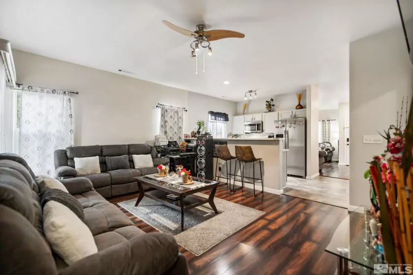 9660 Stoney Creek, Reno, Nevada 89506, 3 Bedrooms Bedrooms, ,2 BathroomsBathrooms,Residential,Residential,Stoney Creek,250003371