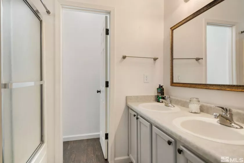 9660 Stoney Creek, Reno, Nevada 89506, 3 Bedrooms Bedrooms, ,2 BathroomsBathrooms,Residential,Residential,Stoney Creek,250003371