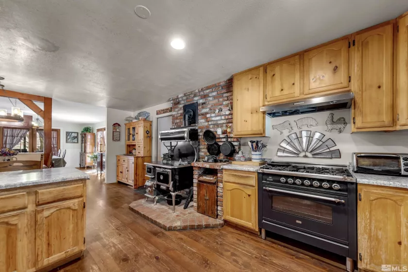 3380 Mario, Reno, Nevada 89523, 6 Bedrooms Bedrooms, ,5 BathroomsBathrooms,Residential,Residential,Mario,250003815