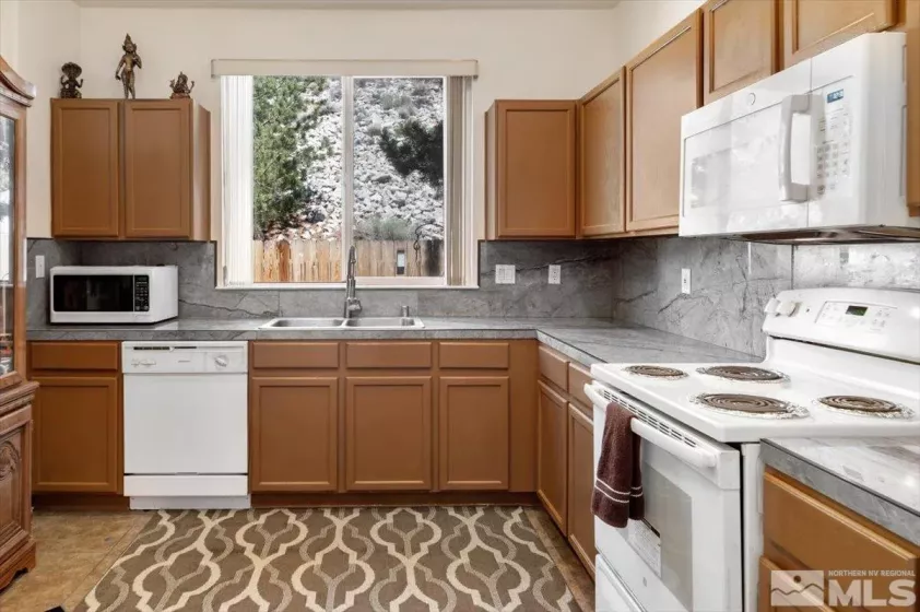 5787 Golden Eagle, Reno, Nevada 89523, 3 Bedrooms Bedrooms, ,3 BathroomsBathrooms,Residential,Residential,Golden Eagle,250004017