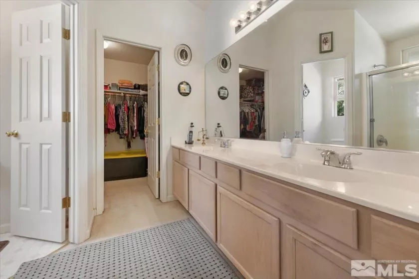 5787 Golden Eagle, Reno, Nevada 89523, 3 Bedrooms Bedrooms, ,3 BathroomsBathrooms,Residential,Residential,Golden Eagle,250004017