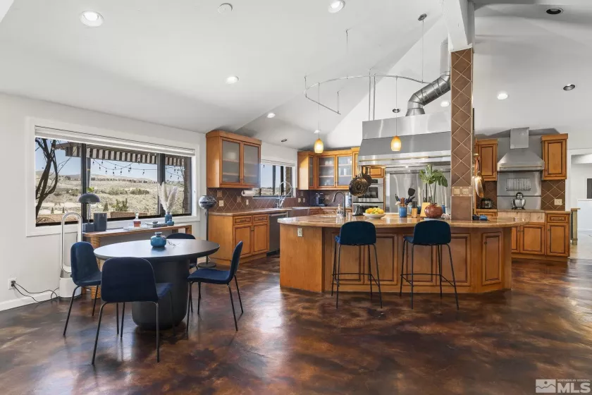 4625 Canyon, Reno, Nevada 89519, 4 Bedrooms Bedrooms, ,4 BathroomsBathrooms,Residential,Residential,Canyon,250005361