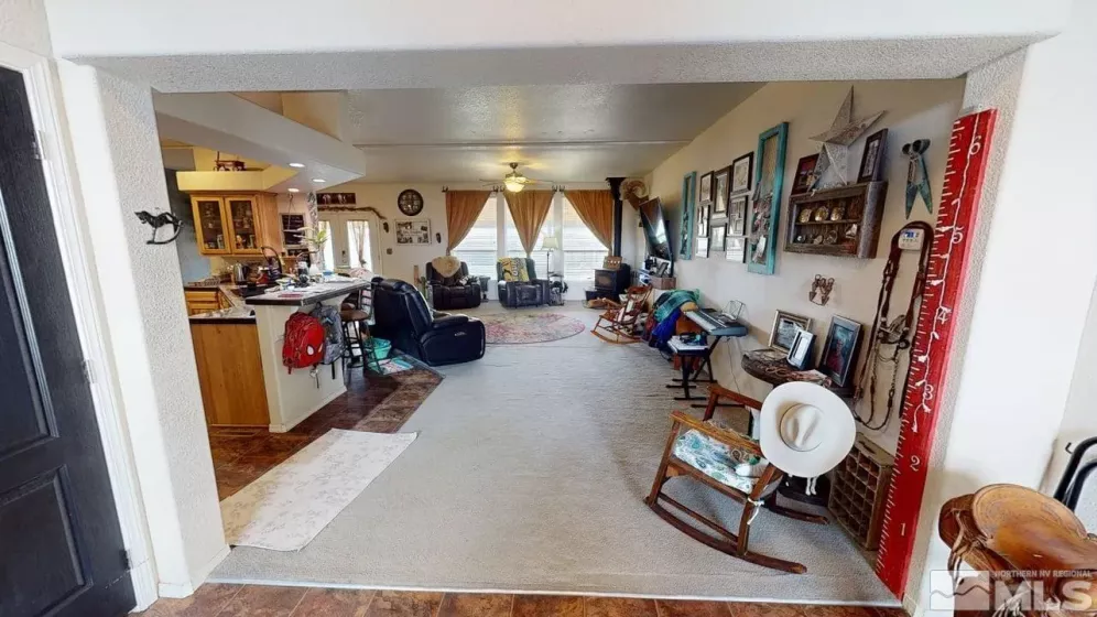 Entry/Foyer